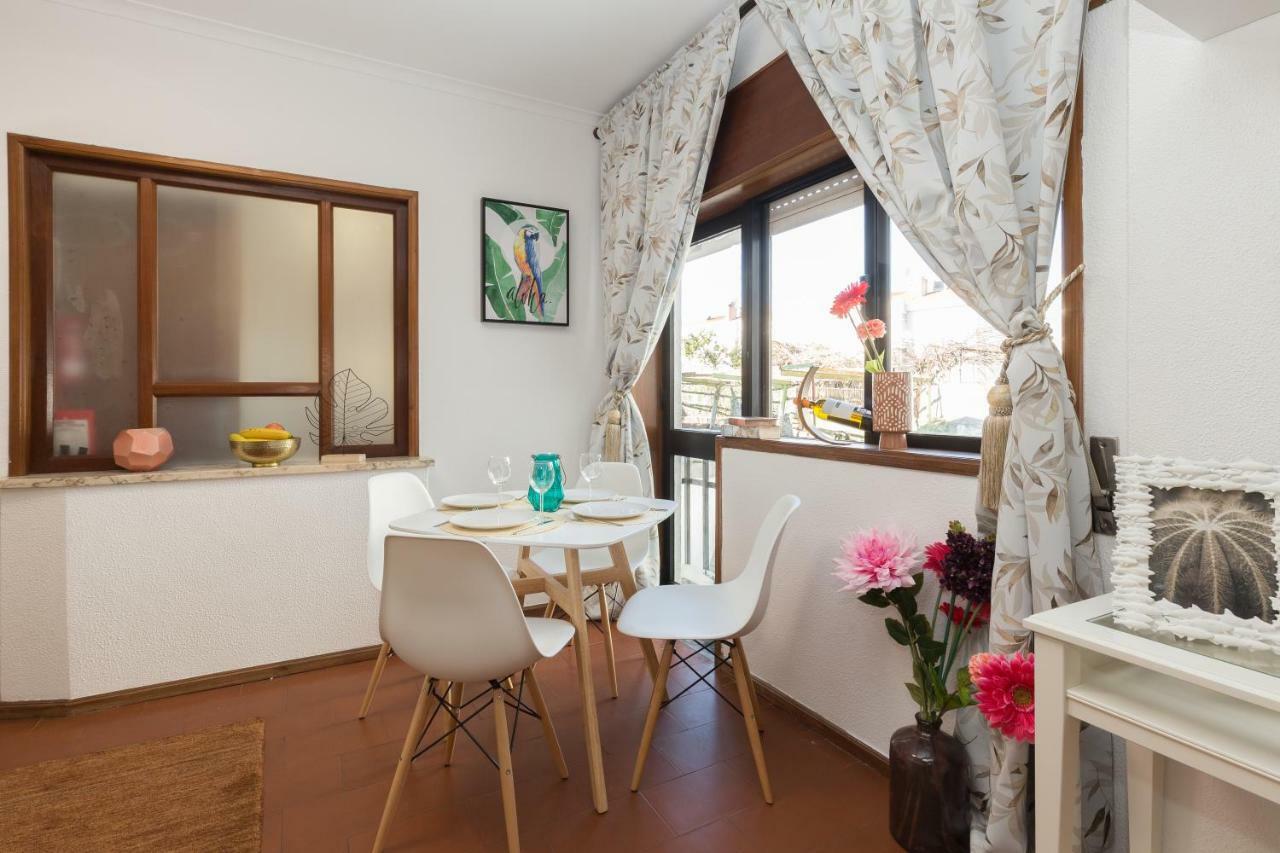 2 Comfy Bright Flats With Netflix Porto Exterior foto