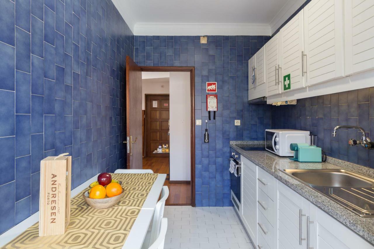 2 Comfy Bright Flats With Netflix Porto Exterior foto