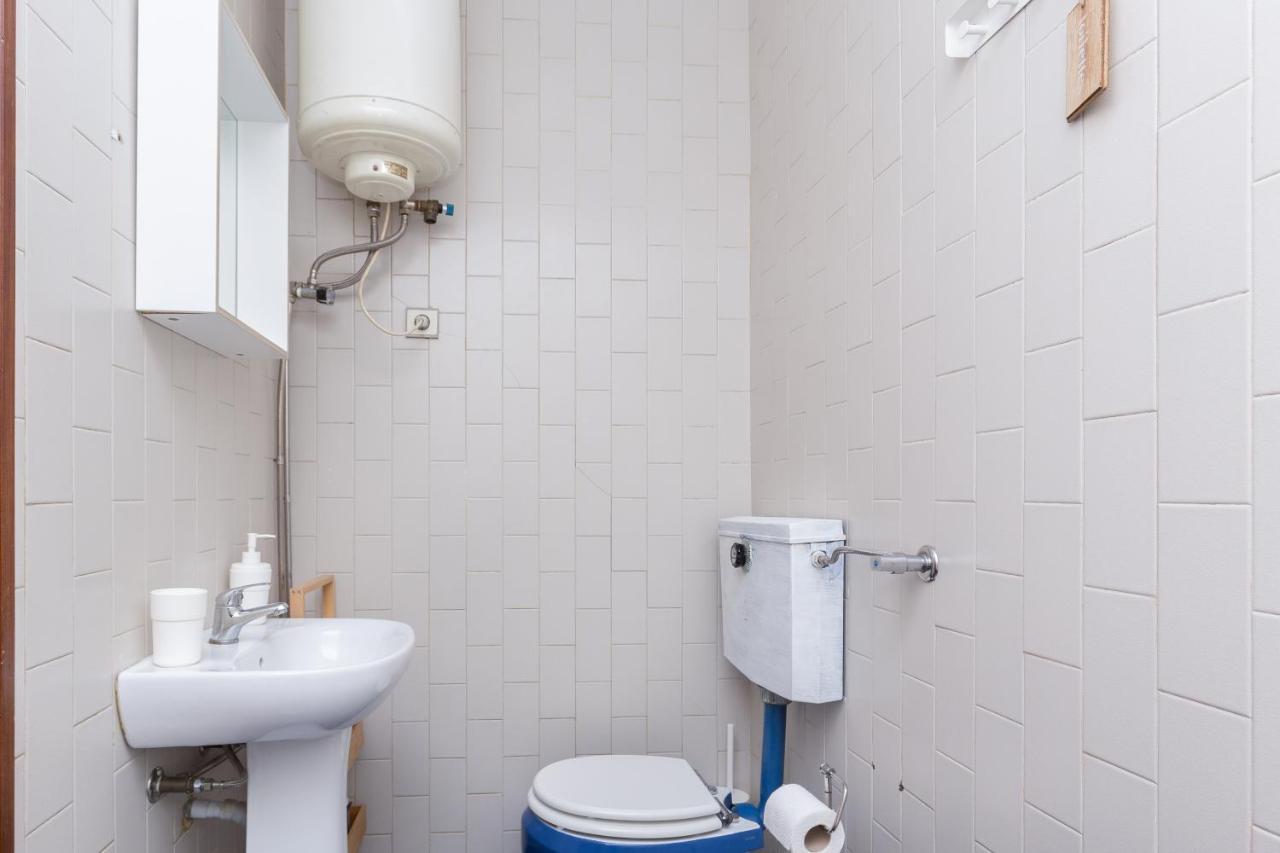 2 Comfy Bright Flats With Netflix Porto Exterior foto